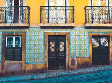 Lisbon, US